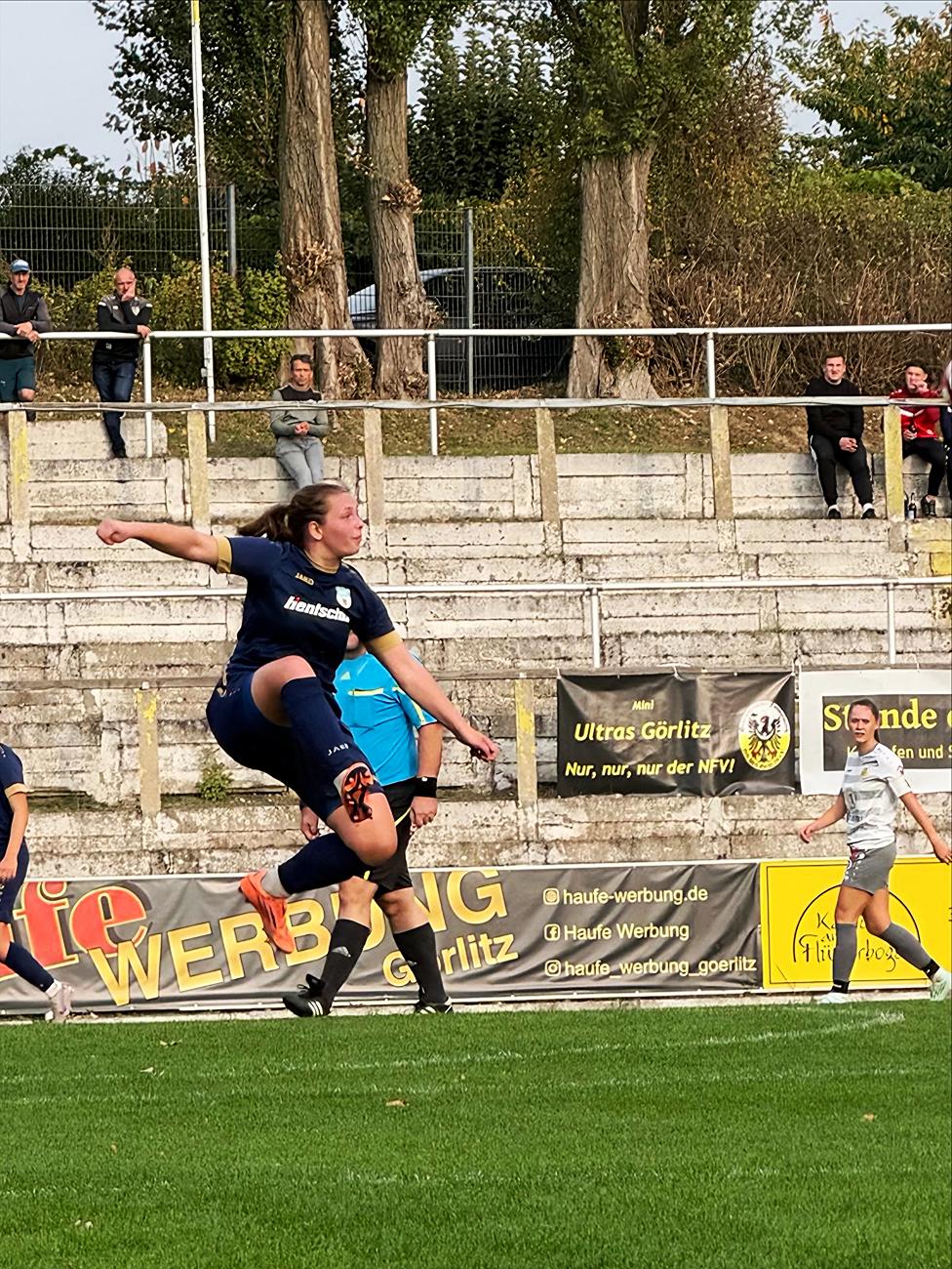 Frauen - Sachsenklasse Frauen Ost - NFV Gelb-Weiß Görlitz 09 vs SpG SV Reichenbach / Seer Wölfe F.C./Holtendorfer SV (2:3)