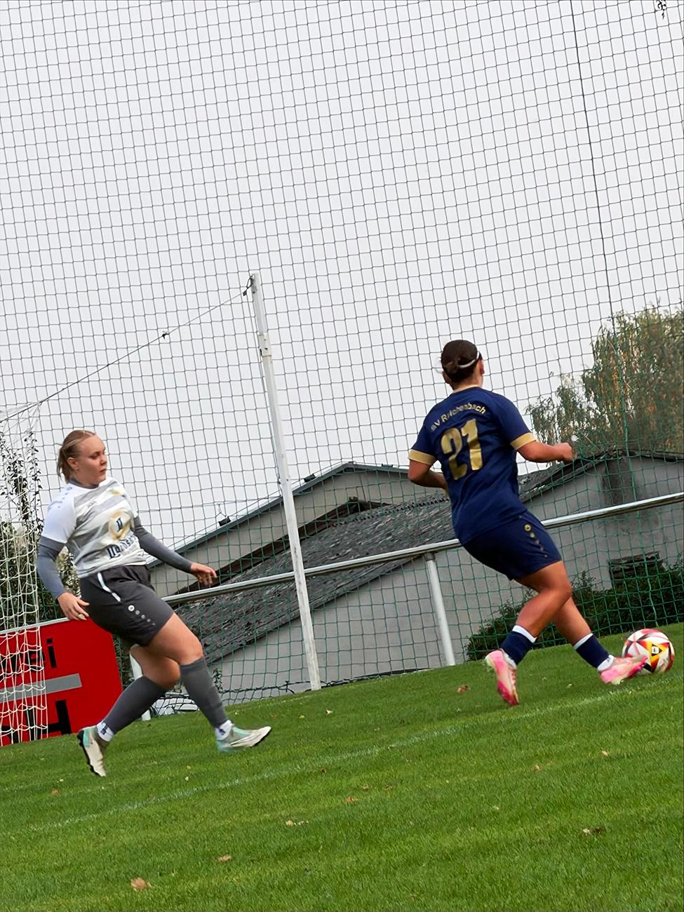 Frauen - Sachsenklasse Frauen Ost - NFV Gelb-Weiß Görlitz 09 vs SpG SV Reichenbach / Seer Wölfe F.C./Holtendorfer SV (2:3)