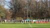 Deutlicher Sieg für SpG NFV Gelb-Weiß Görlitz 09/SV Gebelzig im Frauenfußball  Reichenbach. Die SpG NFV Gelb-Weiß Görlitz 09/SV Gebelzig besiegte am vergangenen Spieltag die SpG SV Reichenbach/SV Königshain/Holtendorfer SV mit 5:1. Zur Halbzeit stand es noch 1:1, doch in der zweiten Hälfte drehten die Gäste auf.  Lena Marie Mikonya brachte den SV Reichenbach in der 20. Minute mit 1:0 in Führung. Jenny Seidel glich in der 37. Minute für die SpG NFV Gelb-Weiß Görlitz 09/SV Gebelzig zum 1:1 aus.  Nach dem Seitenwechsel dominierte Seidel das Spiel und erzielte in der 57. und 60. Minute zwei weitere Treffer, was den Spielstand auf 1:3 erhöhte. Lisette Horter baute die Führung in der 75. Minute auf 1:4 aus. Den Schlusspunkt setzte Klara Robitsch in der 84. Minute zum 1:5-Endstand.  Bereits in der ersten Hälfte, in der 27. Minute, sah Lisa Richter vom SV Reichenbach die Gelbe Karte.  Schiedsrichter Steffen Ott vom SC Großschweidnitz-Löbau leitete die Partie.  Ein besonderer Dank gilt Gerd Fechner für die Bereitstellung der Fotos.