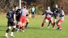 Deutlicher Sieg für SpG NFV Gelb-Weiß Görlitz 09/SV Gebelzig im Frauenfußball  Reichenbach. Die SpG NFV Gelb-Weiß Görlitz 09/SV Gebelzig besiegte am vergangenen Spieltag die SpG SV Reichenbach/SV Königshain/Holtendorfer SV mit 5:1. Zur Halbzeit stand es noch 1:1, doch in der zweiten Hälfte drehten die Gäste auf.  Lena Marie Mikonya brachte den SV Reichenbach in der 20. Minute mit 1:0 in Führung. Jenny Seidel glich in der 37. Minute für die SpG NFV Gelb-Weiß Görlitz 09/SV Gebelzig zum 1:1 aus.  Nach dem Seitenwechsel dominierte Seidel das Spiel und erzielte in der 57. und 60. Minute zwei weitere Treffer, was den Spielstand auf 1:3 erhöhte. Lisette Horter baute die Führung in der 75. Minute auf 1:4 aus. Den Schlusspunkt setzte Klara Robitsch in der 84. Minute zum 1:5-Endstand.  Bereits in der ersten Hälfte, in der 27. Minute, sah Lisa Richter vom SV Reichenbach die Gelbe Karte.  Schiedsrichter Steffen Ott vom SC Großschweidnitz-Löbau leitete die Partie.  Ein besonderer Dank gilt Gerd Fechner für die Bereitstellung der Fotos.