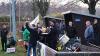 Deutlicher Sieg für SpG NFV Gelb-Weiß Görlitz 09/SV Gebelzig im Frauenfußball  Reichenbach. Die SpG NFV Gelb-Weiß Görlitz 09/SV Gebelzig besiegte am vergangenen Spieltag die SpG SV Reichenbach/SV Königshain/Holtendorfer SV mit 5:1. Zur Halbzeit stand es noch 1:1, doch in der zweiten Hälfte drehten die Gäste auf.  Lena Marie Mikonya brachte den SV Reichenbach in der 20. Minute mit 1:0 in Führung. Jenny Seidel glich in der 37. Minute für die SpG NFV Gelb-Weiß Görlitz 09/SV Gebelzig zum 1:1 aus.  Nach dem Seitenwechsel dominierte Seidel das Spiel und erzielte in der 57. und 60. Minute zwei weitere Treffer, was den Spielstand auf 1:3 erhöhte. Lisette Horter baute die Führung in der 75. Minute auf 1:4 aus. Den Schlusspunkt setzte Klara Robitsch in der 84. Minute zum 1:5-Endstand.  Bereits in der ersten Hälfte, in der 27. Minute, sah Lisa Richter vom SV Reichenbach die Gelbe Karte.  Schiedsrichter Steffen Ott vom SC Großschweidnitz-Löbau leitete die Partie.  Ein besonderer Dank gilt Gerd Fechner für die Bereitstellung der Fotos.