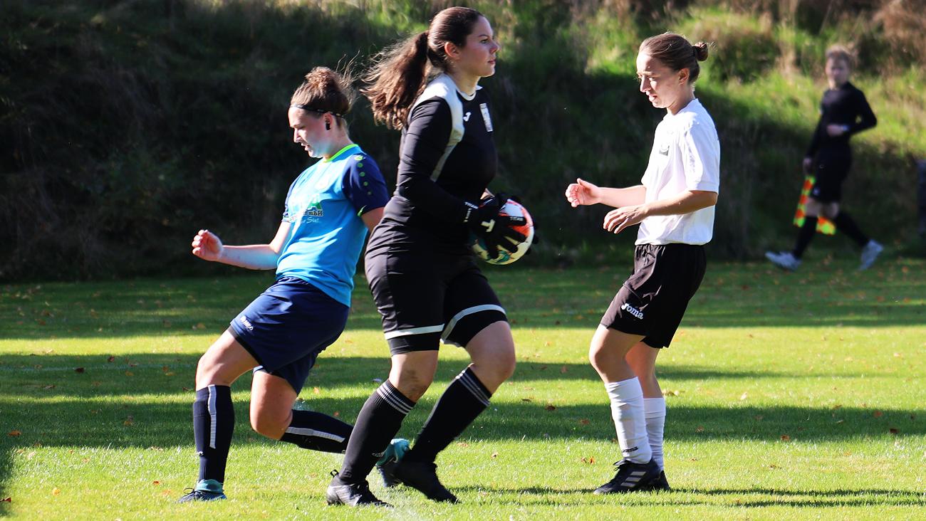 Fußball-Frauen - SV Reichenbach vs. FSV Lokomotive Dresden (1:3) am 9. Oktober 2022, Foto: Gerd Fechner