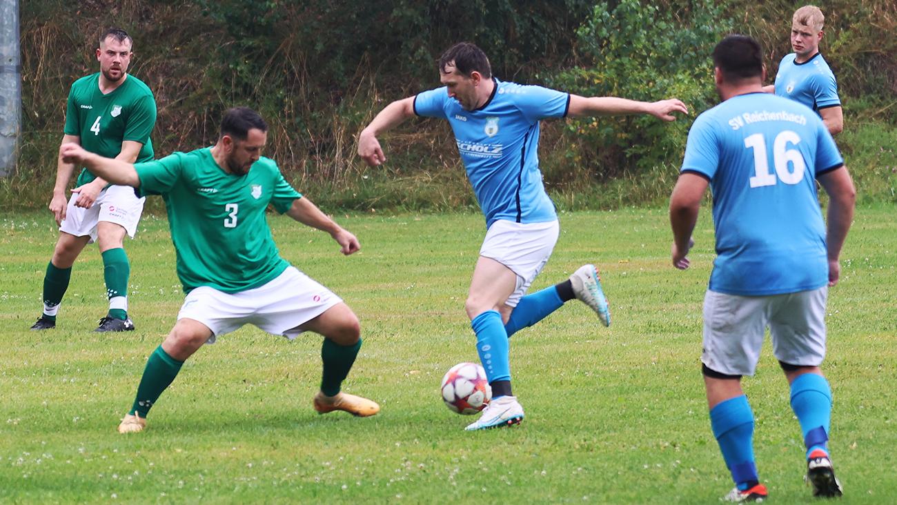Fußball-Männer Kreisfreundschaftsspiel - SpG SV Reichenbach/LSV Friedersdorf 9er - SpG SV Schönau-Berzdorf 9er Endstand 7:0, Foto: Gerd Fechner