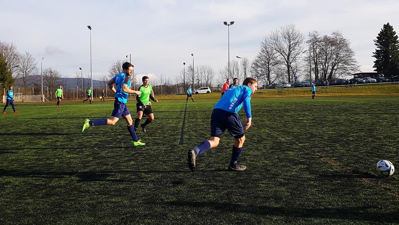 Fußball-1. Männer – SV Neueibau 2. : SV Reichenbach (1:2) am 1. Dezember 2019