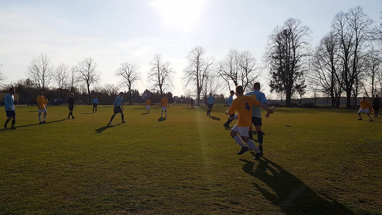 Fußball-1. Männer – 1. Rothenburger SV : SV Reichenbach (1:2) am 23. März 2019