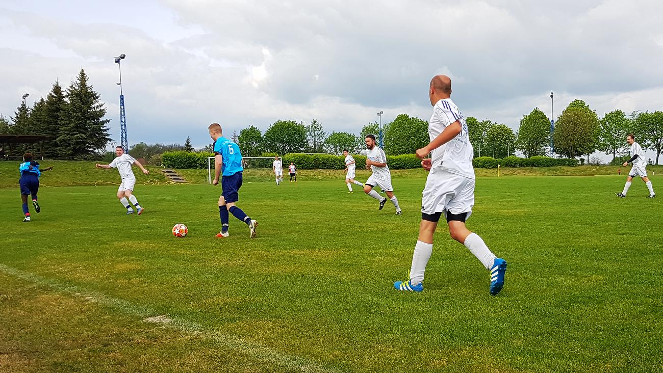 Fußball-1. Männer – SV Blau-Weiß Deutsch Ossig : SV Reichenbach (4:3) am 28. April 2019
