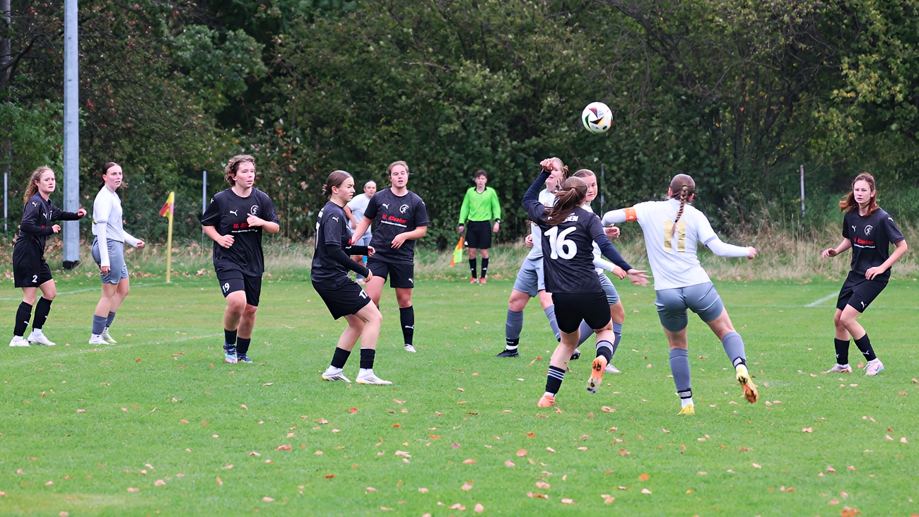 SpG SV Reichenbach/Seer Wölfe F.C./Holtendorfer SV vs 1. FFC Fortuna Dresden II U23 (0:1), Bild: Gerd Fechner