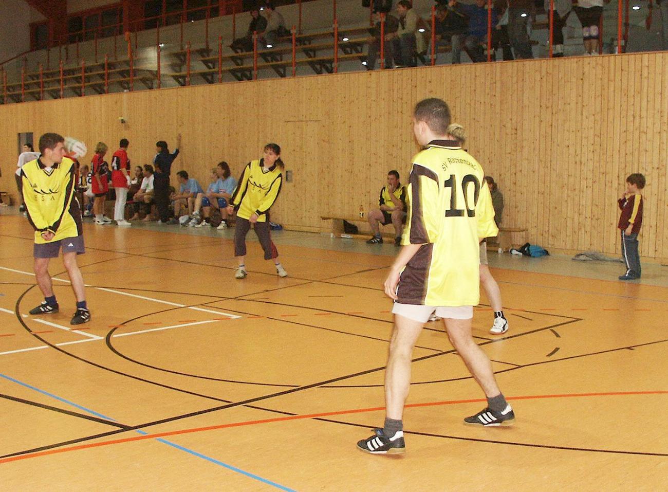 Zipfelmützenturnier 2004 in der Sporthalle Reichenbach OL