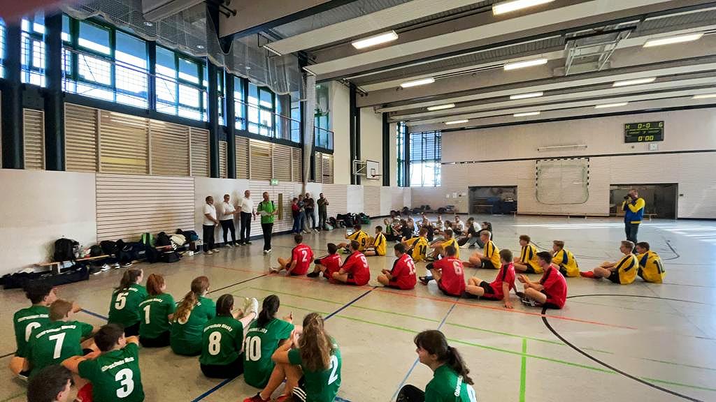 Reichenbacher Volleyball-Schulteam auf dem Weg zu Olympia ……. ???